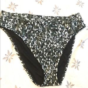Green Leopard Print Cheeky Bottoms Size XL
